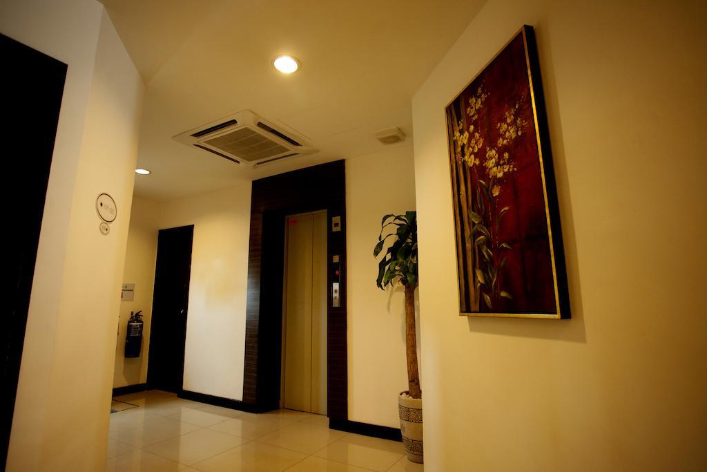 Mangga Boutique Hotel Seri Kembangan Exteriör bild