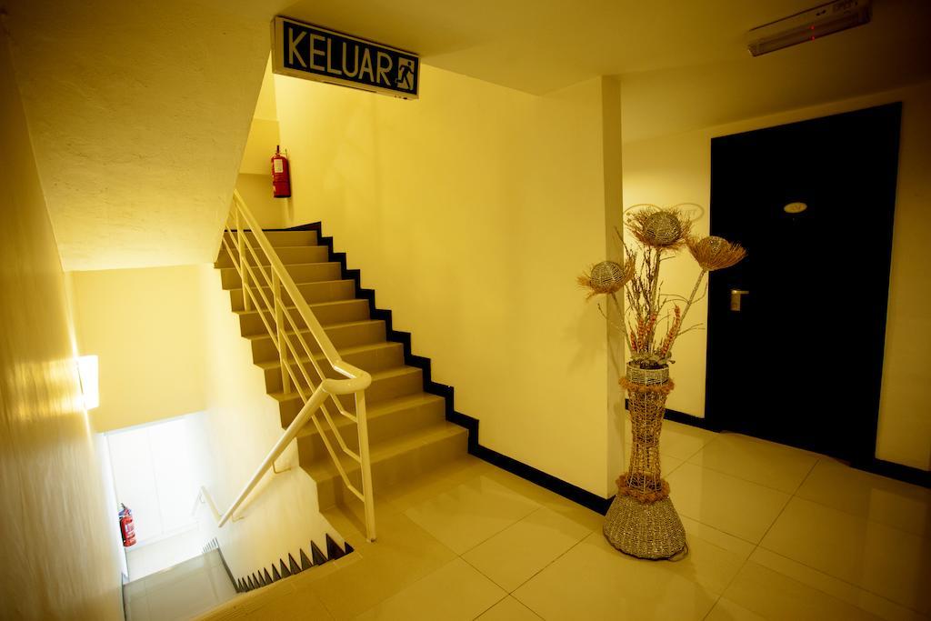 Mangga Boutique Hotel Seri Kembangan Exteriör bild