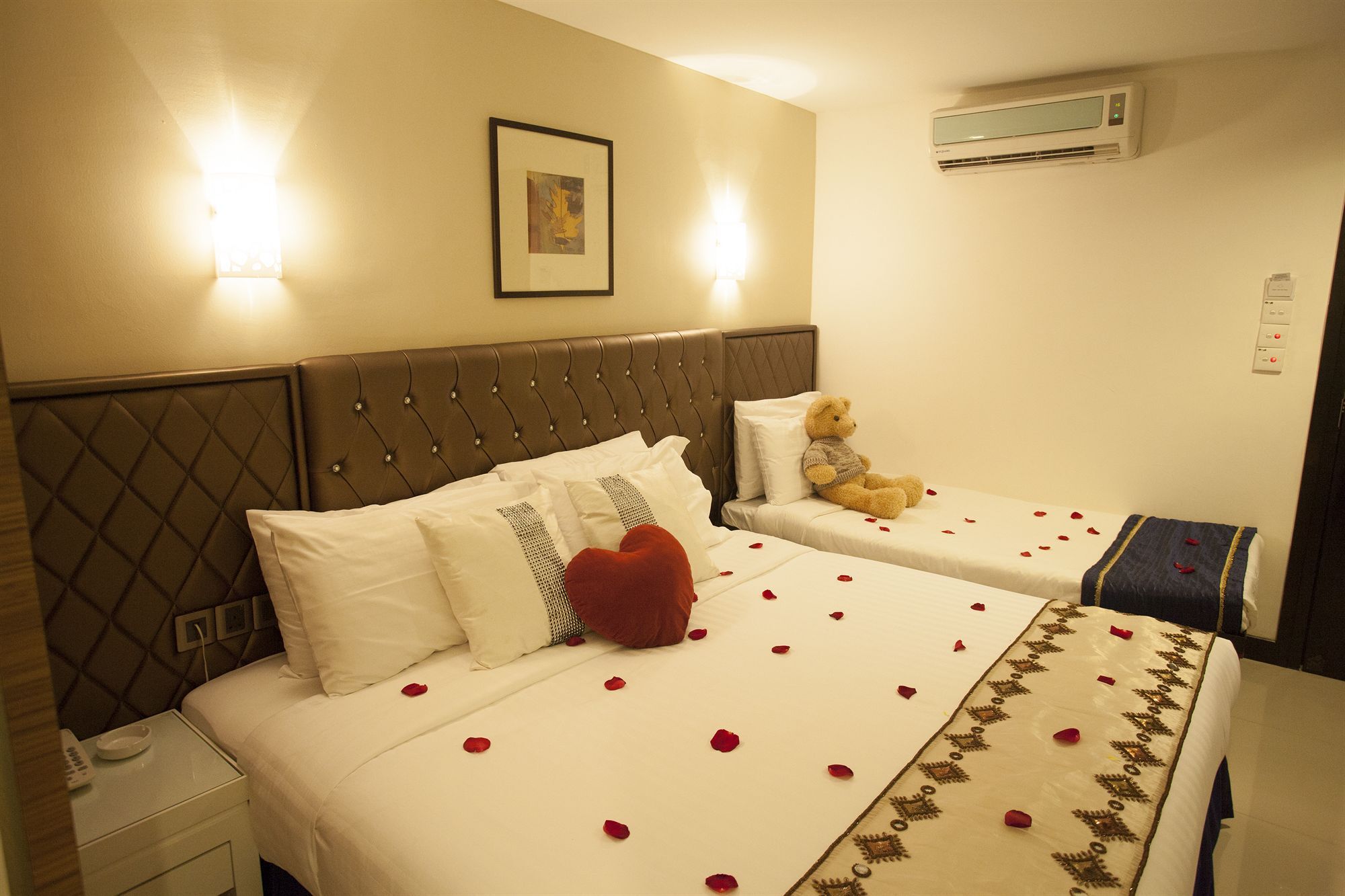 Mangga Boutique Hotel Seri Kembangan Exteriör bild